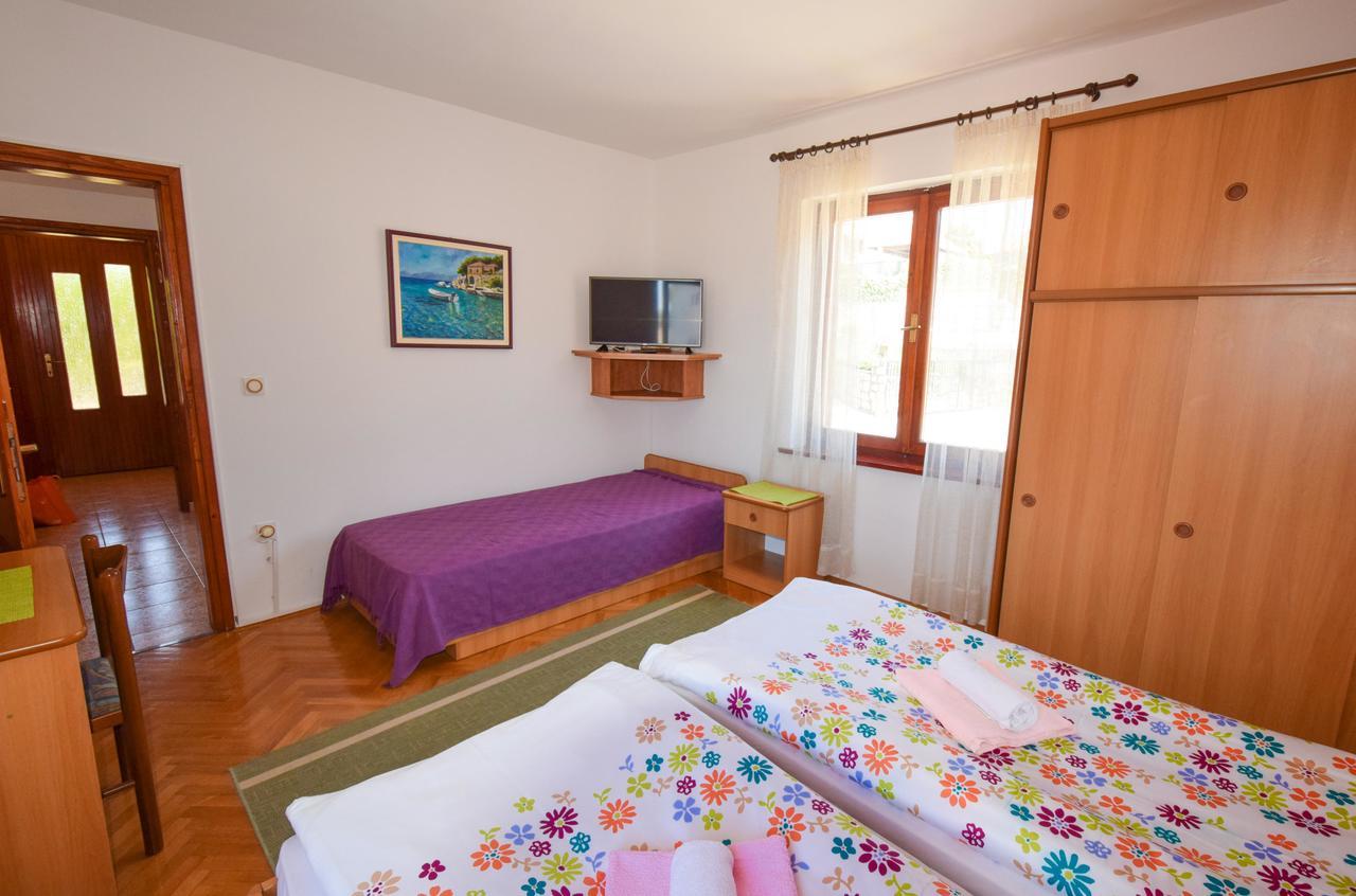 Apartments Drago Малинска Экстерьер фото