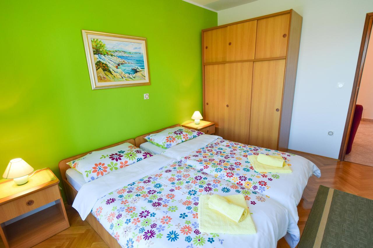 Apartments Drago Малинска Экстерьер фото